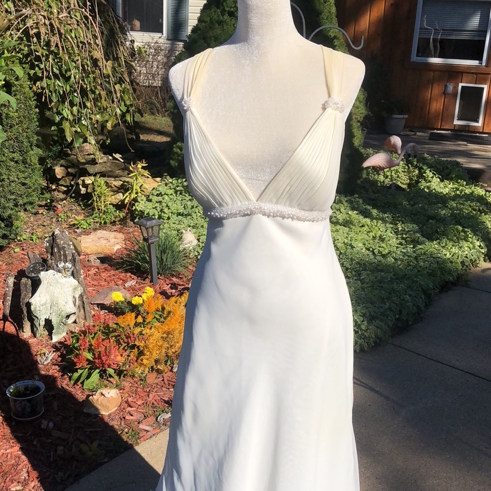 NWT David’s Bridal Galina Wedding Dress - Picture 3 of 16